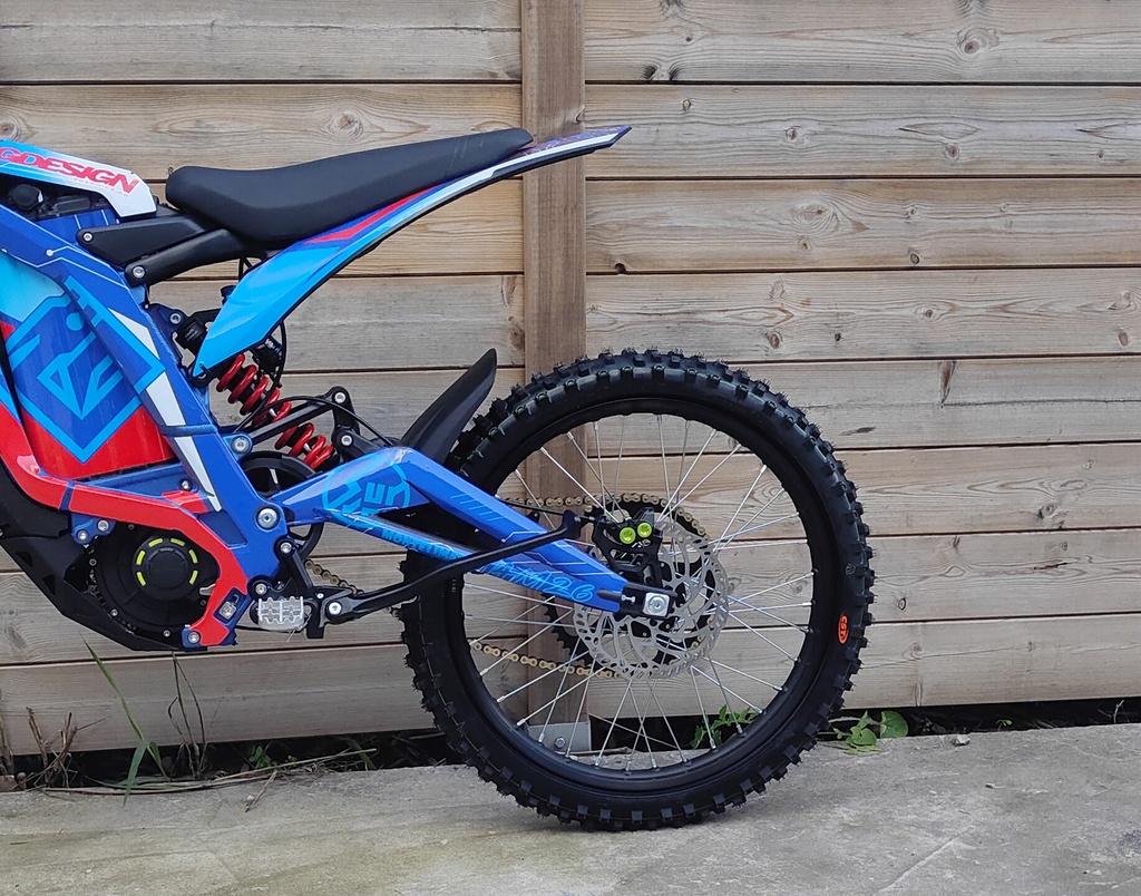 GARDE-BOUE ARRIERE KTM (découpe Light Bee) (Oui, Noir)